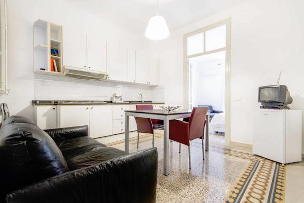 Flat At Cathedral Villa Palermo Exteriör bild